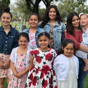 Meet your Posher, Edith